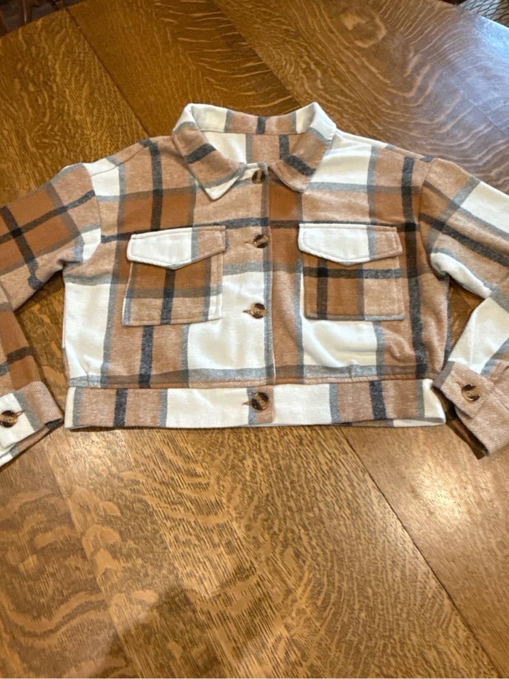 Cropped Plaid Button-Front Crop Top Jacket in Cream & Tan